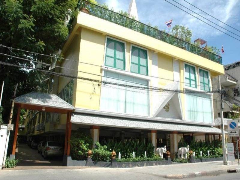 Royal Ivory Sukhumvit Nana Hotel Bangkok Bagian luar foto